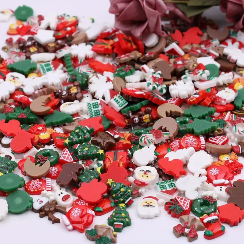 50pcs Resin Christmas Flatbacks – Mixed Santa, Snowman, Snowflake, Holly & Tree Cabochons for DIY Crafts